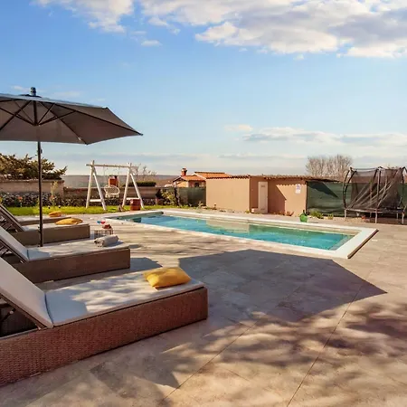 Erholsamer Traumurlaub Fuer Bis Zu 6 Personen By Interhome Prázdninový dům