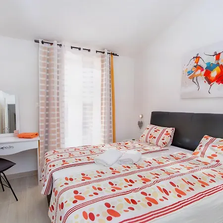 Erholsamer Traumurlaub Fuer Bis Zu 6 Personen By Interhome Prázdninový dům *