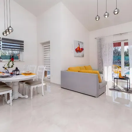 Nyaraló Erholsamer Traumurlaub Fuer Bis Zu 6 Personen By Interhome